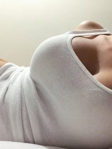 Камилла Фитнес Брюнетка фото 3